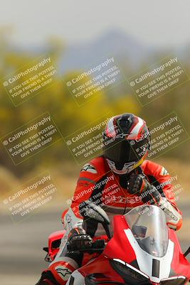 media/Apr-12-2025-Race Pace (Sat) [[9230add55f]]/Vested/1-Turn 2 (10am)/